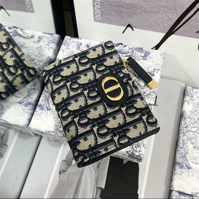 2025228Y 200P182141308